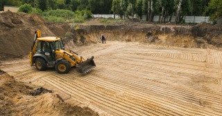 Разработка котлована Биробиджан, цена от 310 руб./м3.